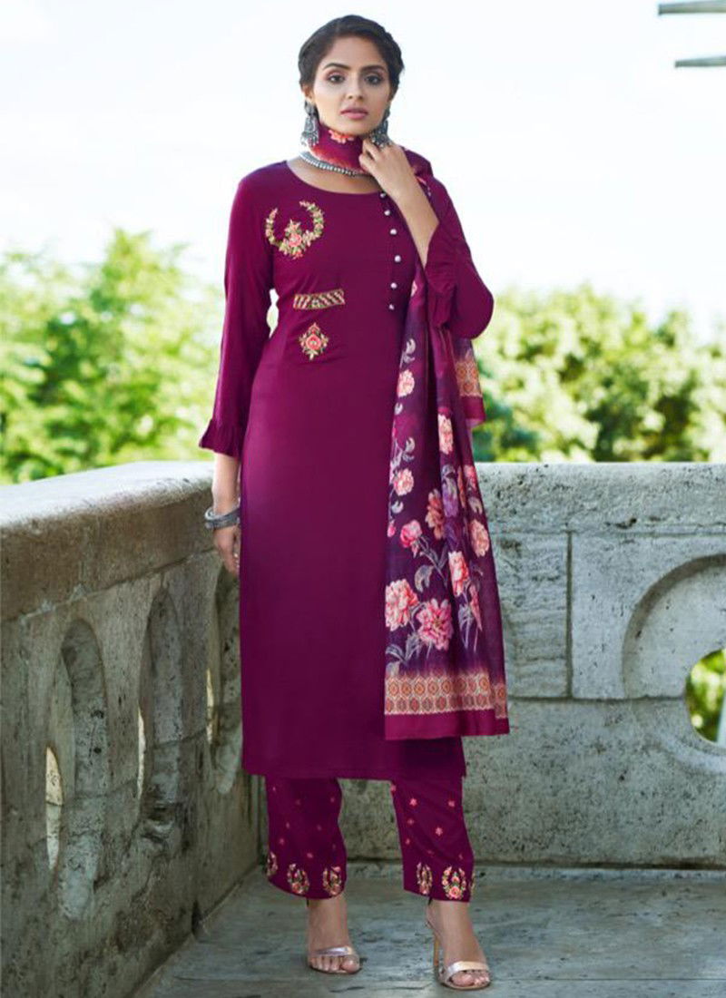 VARDAN SARSHIYA 1 Festive Wear Heavy Designer Rayon Readymade Salwar Suit Collection